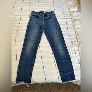 721 Levi High Rise Jeans